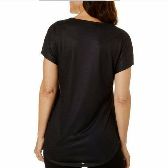 Leoma Lovegrove Graphic Heart Tee Shirt - Picture 2 of 8